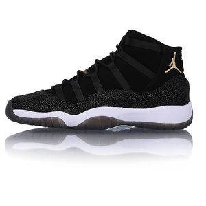 Air Jordan 11 Retro “Heiress Black Stingray”